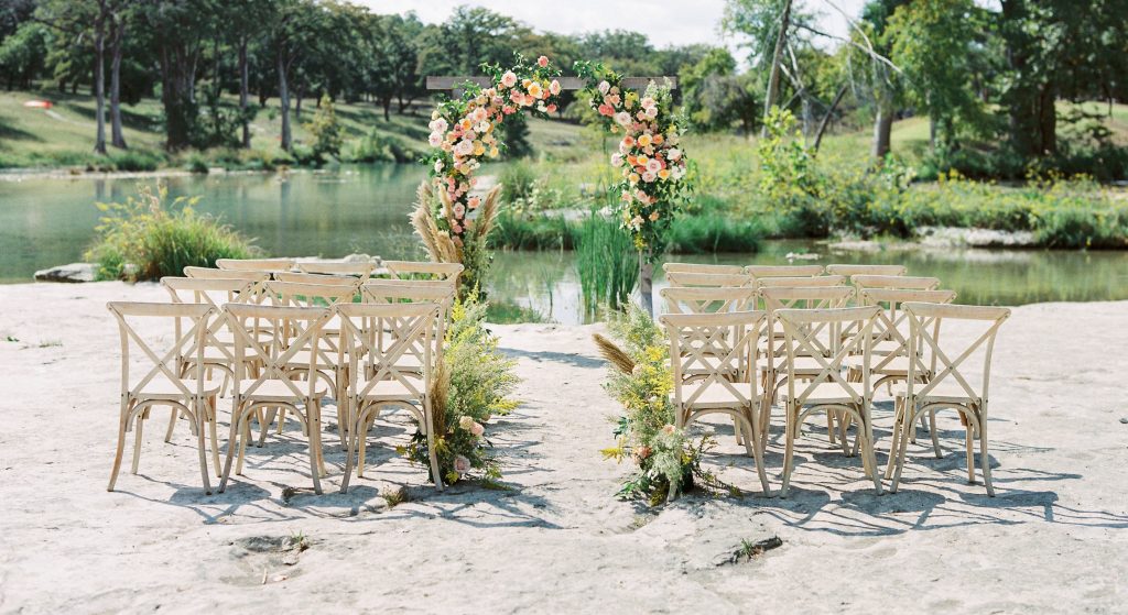 Best 2026 wedding dates for Austin Texas wedding venues